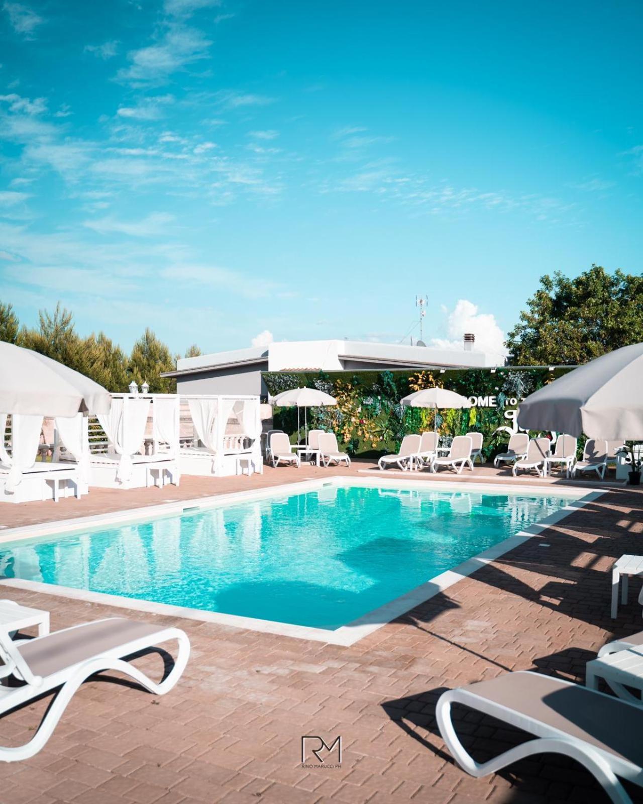 La Palazzina Bed & Breakfast Porto Cesareo Exterior photo