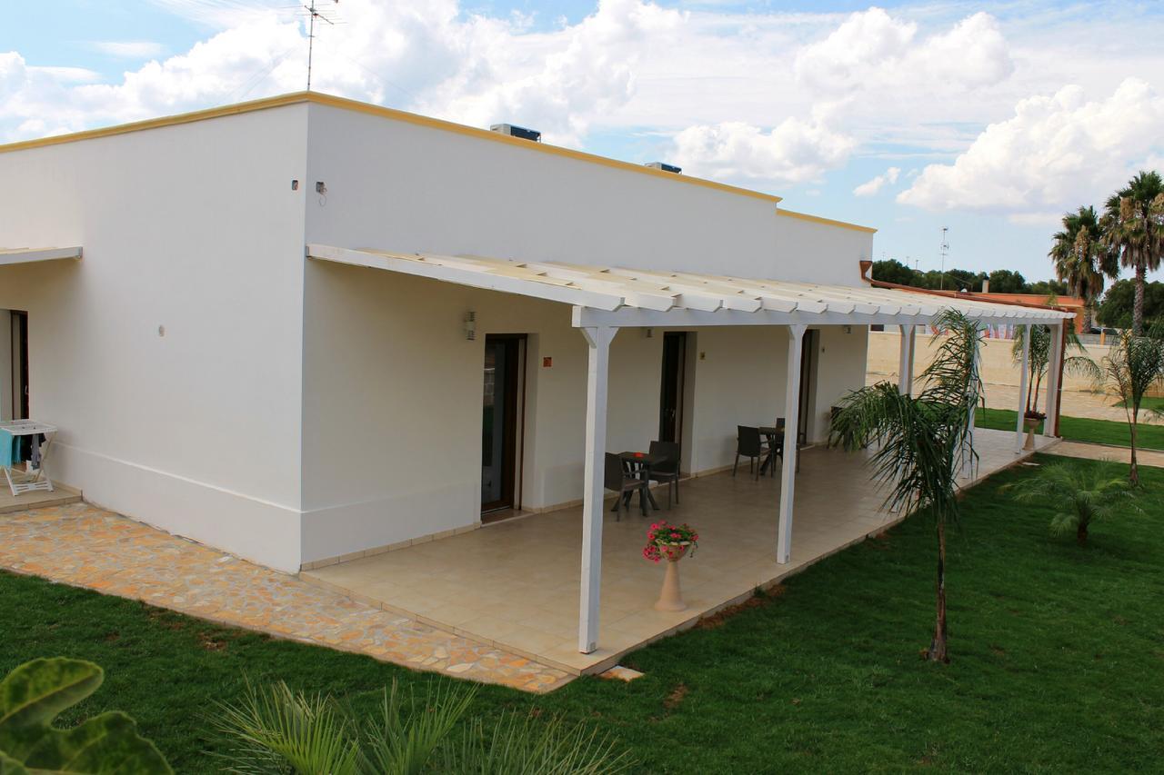 La Palazzina Bed & Breakfast Porto Cesareo Exterior photo